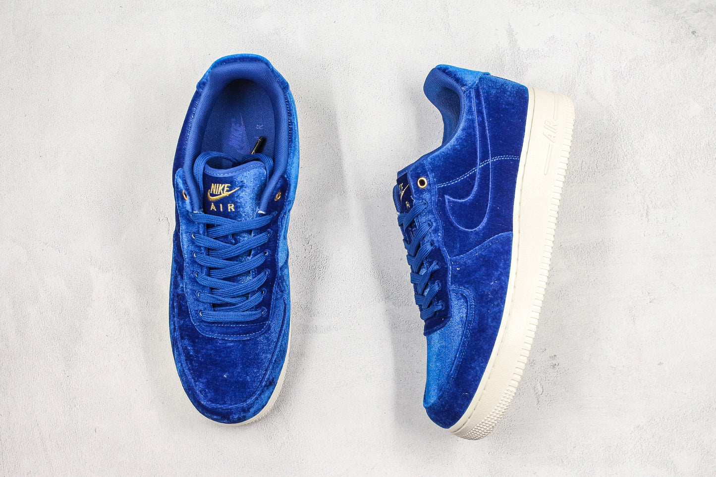 Air Force 1 '07 "Velour Blue Void”
