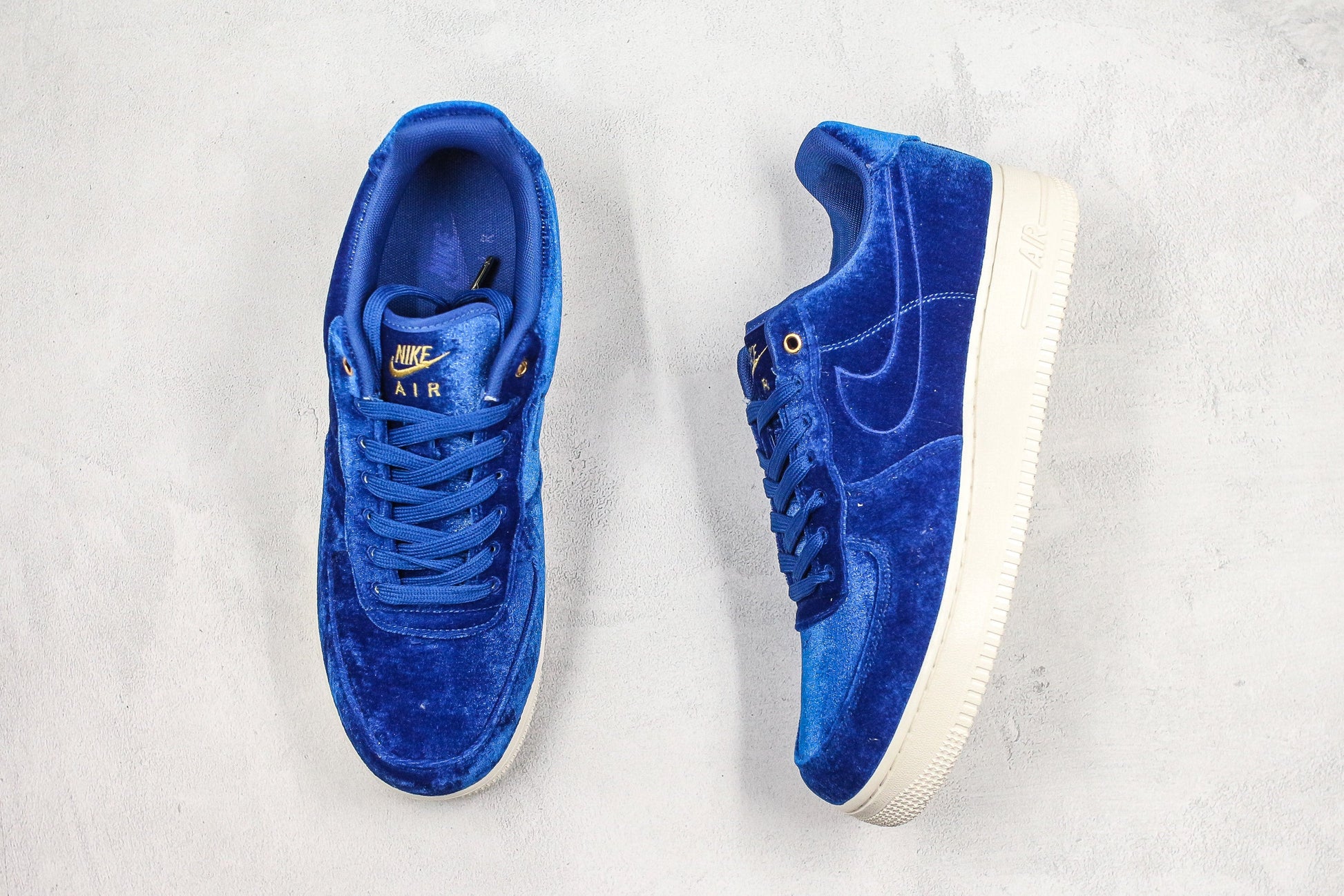 Air Force 1 '07 "Velour Blue Void”